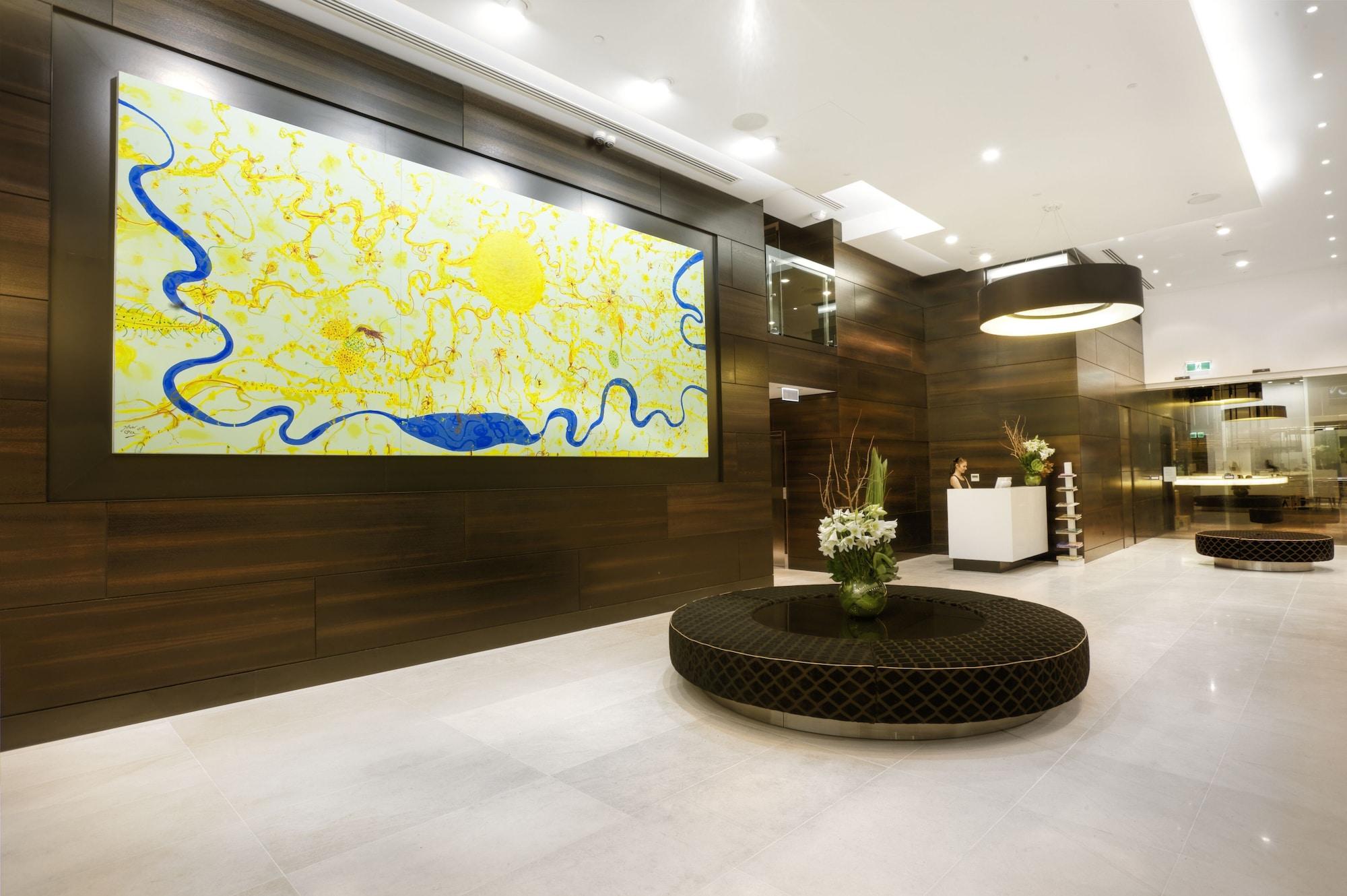 The Olsen Melbourne Art Series Interiér fotografie The lobby of the hotel