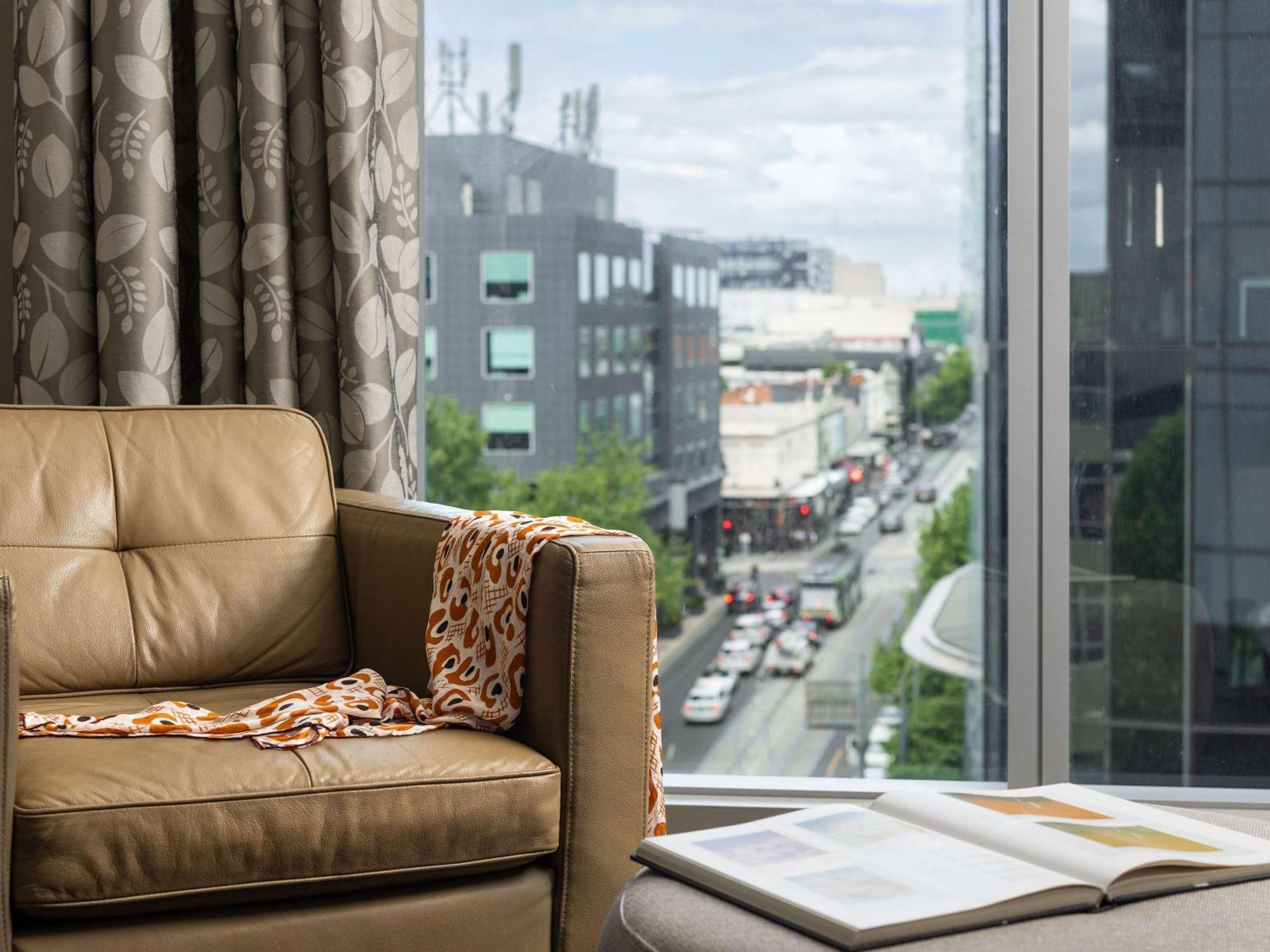 The Olsen Melbourne Art Series Exteriér fotografie A view from a room at the hotel